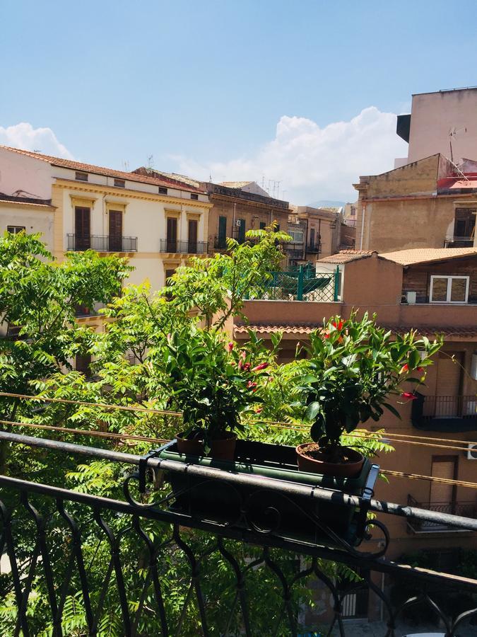 Go Go House Hotel Palermo Exterior photo